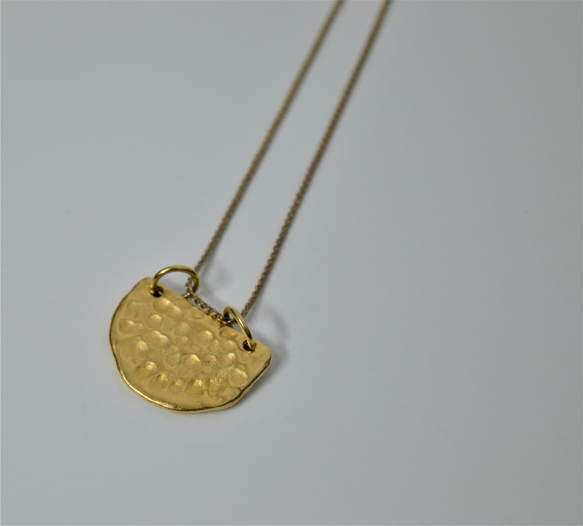 Colar Medalha Lisa — Prata 925